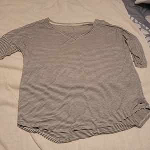 Super soft oversized flowy American Eagle shirt